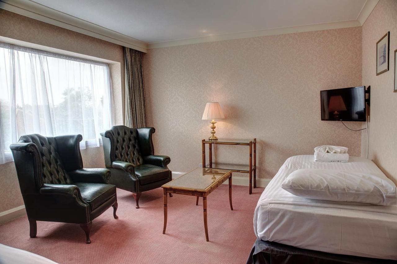 The Orwell Hotel Felixstowe Extérieur photo