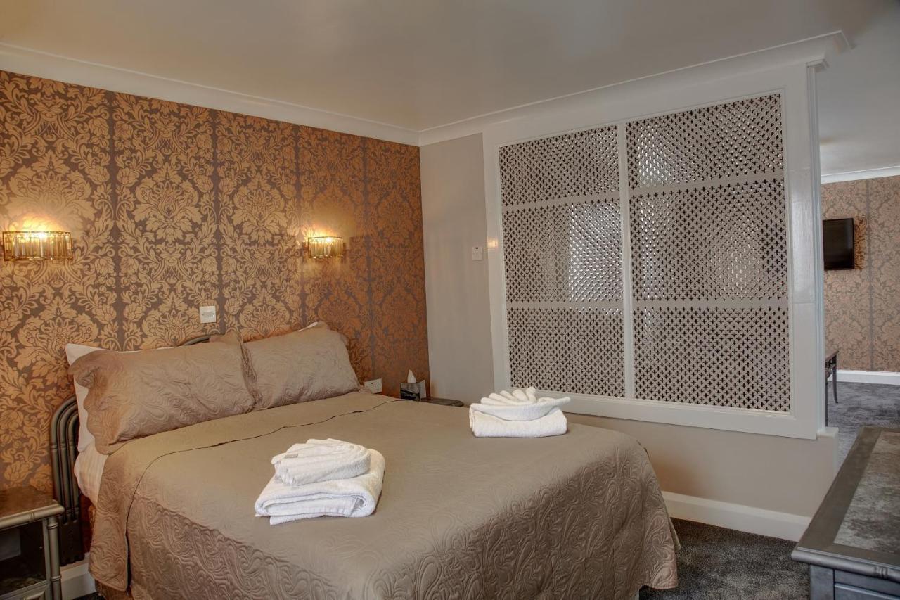 The Orwell Hotel Felixstowe Extérieur photo