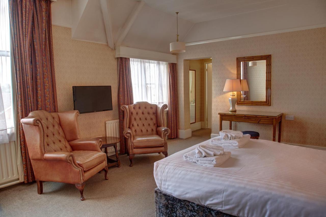 The Orwell Hotel Felixstowe Extérieur photo