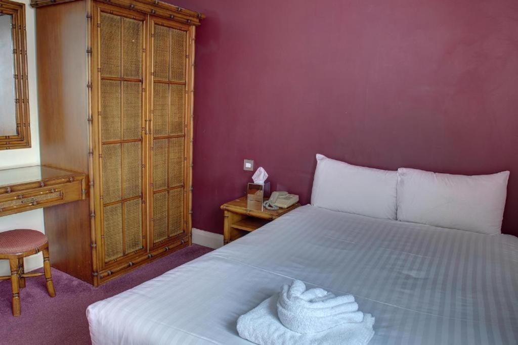 The Orwell Hotel Felixstowe Extérieur photo